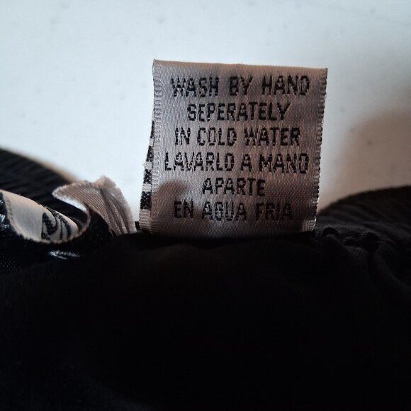 Vintage Jane Ashley Skirt Large Black Rayon Embroidered Floral Hem Whimsigoth - Picture 5 of 13